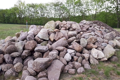 Deponie - Steinhaufen Feldsteine auf der Deponie © Abfall-Service Osterholz
